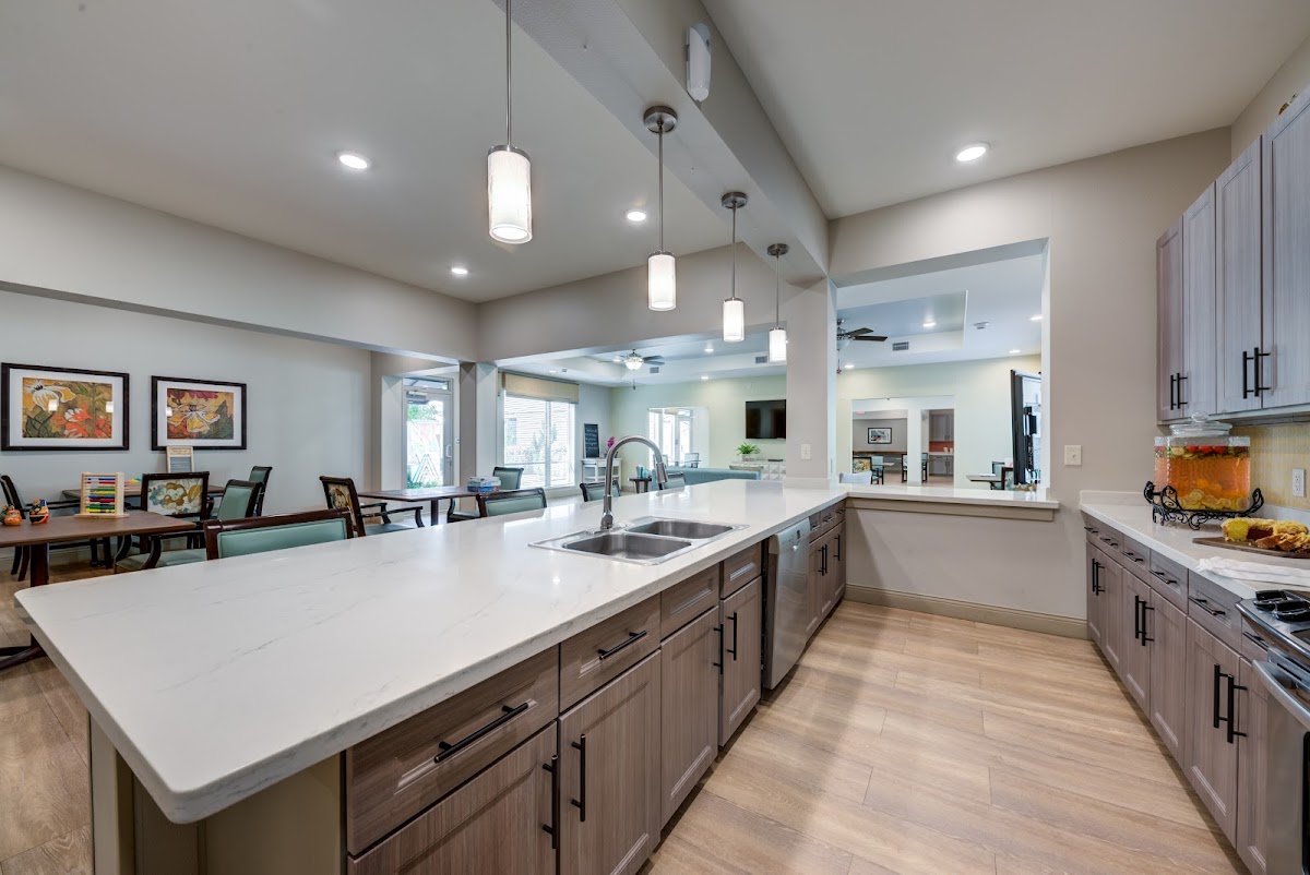 Arbor Terrace Lakeway photo 3