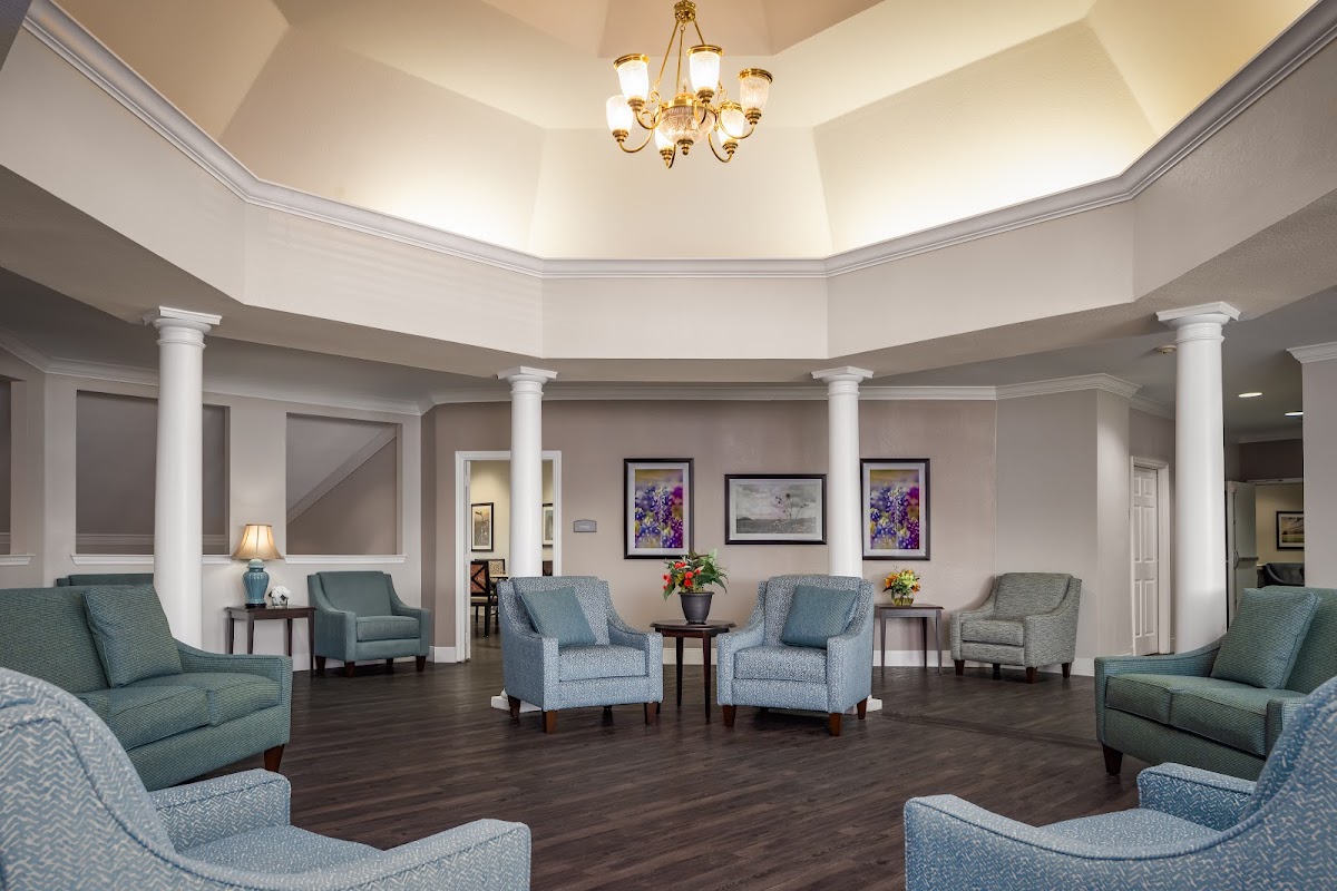 The Waterford at Fort Worth photo 2